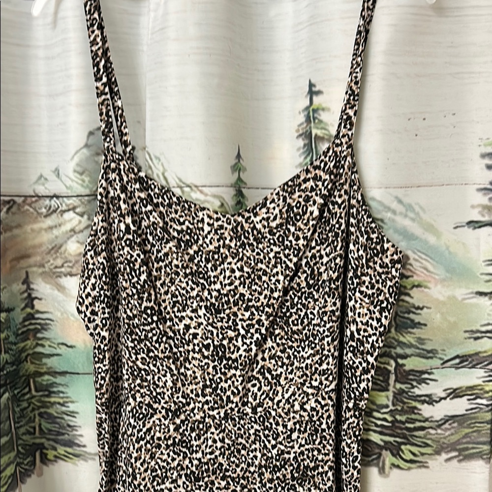 Old Navy Leopard Print Women’s Spaghetti Strap Sundress